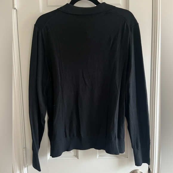 NEW J Crew V Neck Sweater in Black - Picture 3 of 3